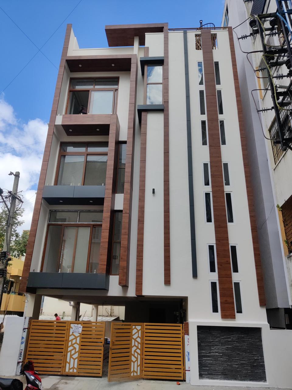 S J Enclave — photograph